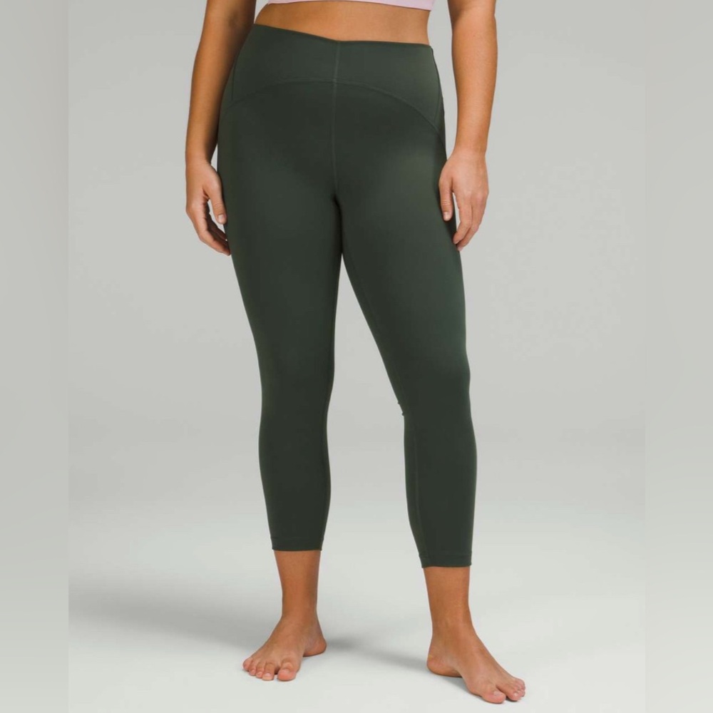lululemon athletica Dark Green Leggings - Picture 1 of 4